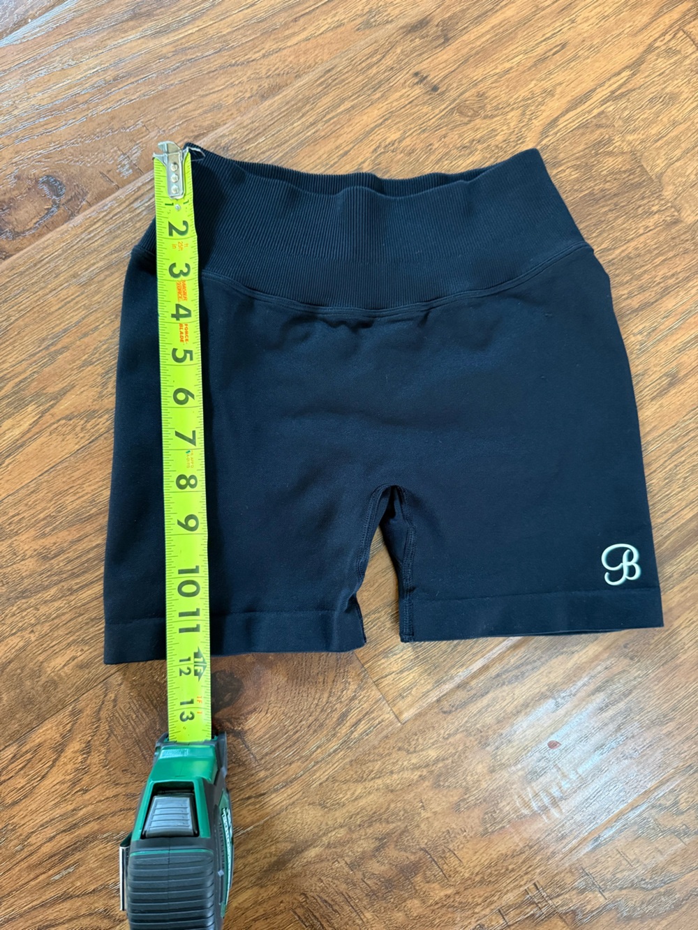 Bombshell Sportswear Cheeky Seamless Black Biker Shorts SMALL NEVER WORN! - Picture 8 of 9